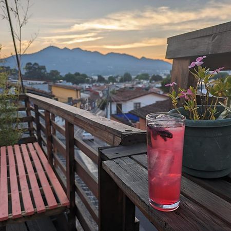 Casa Satoshi Hostel San Cristóbal de Las Casas Εξωτερικό φωτογραφία